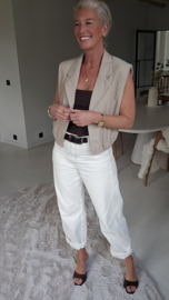 KAAT sleeveless jacket beige