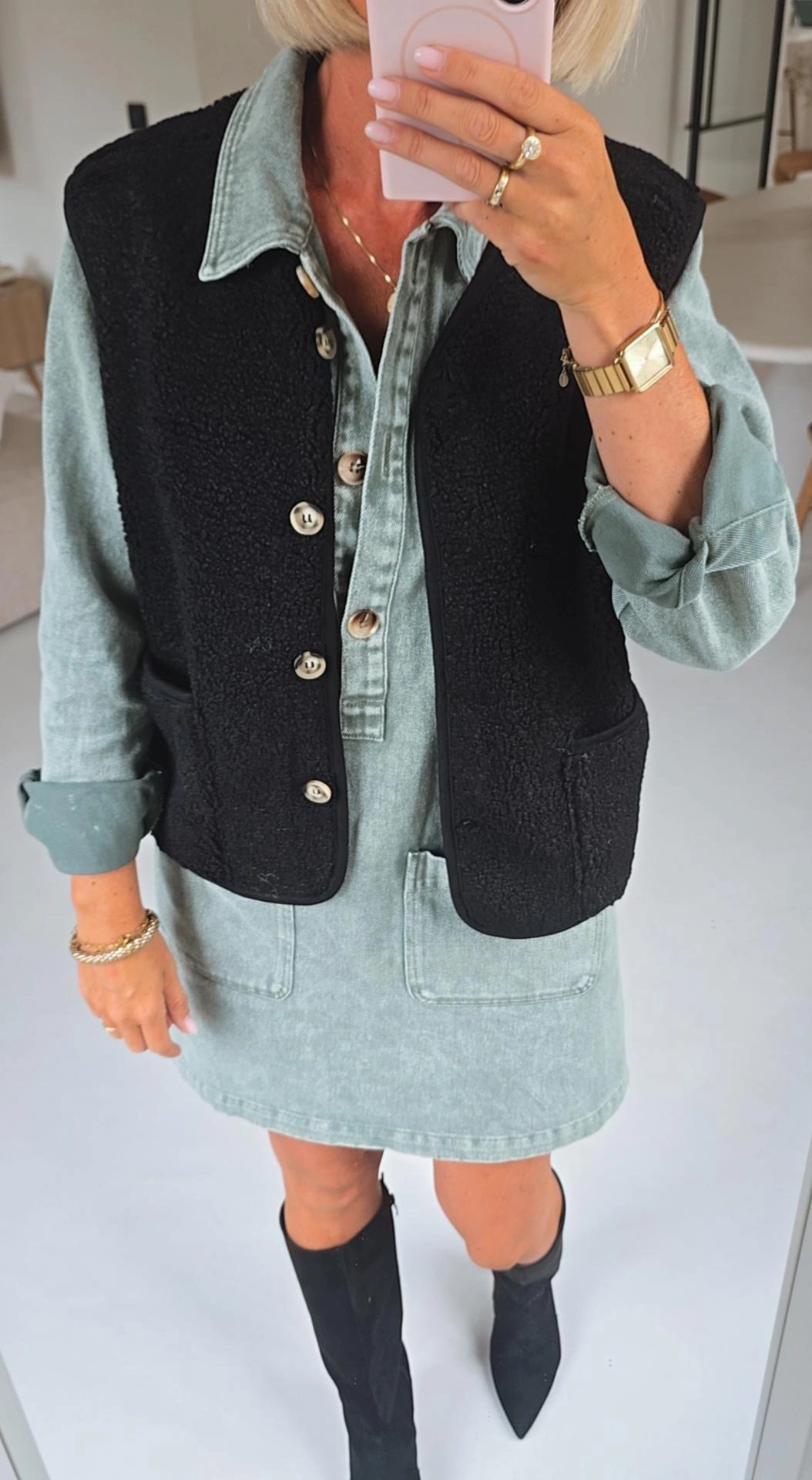 MELIA sleeveless teddy jacket black