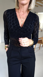 LACE body petite black