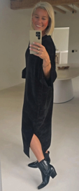 MANDU soft velvet maxi dress black