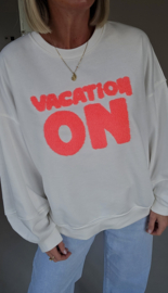 VACATION ON sweatshirt white