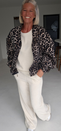 LEO oversized bomber beige curvy line