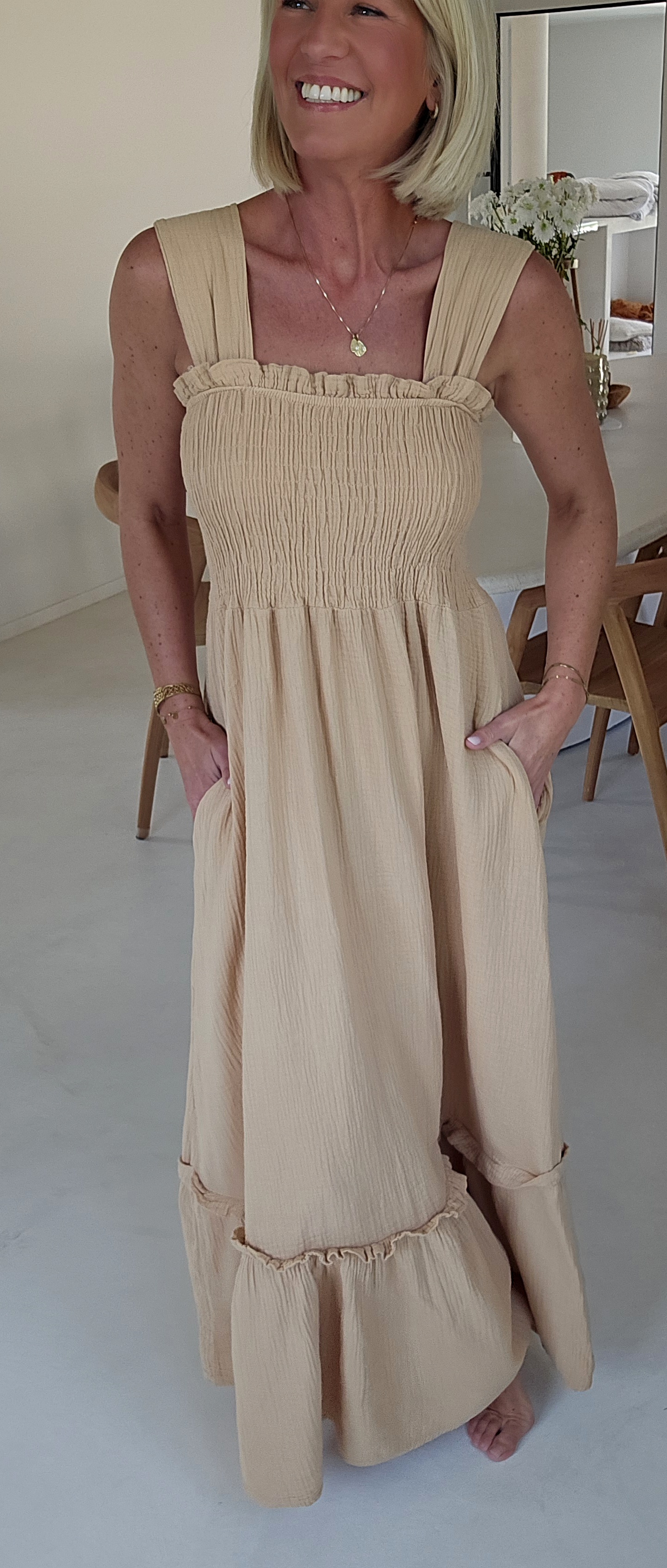 TONIA maxi tetra smock dress camel