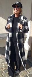 TINIE maxi coat black white