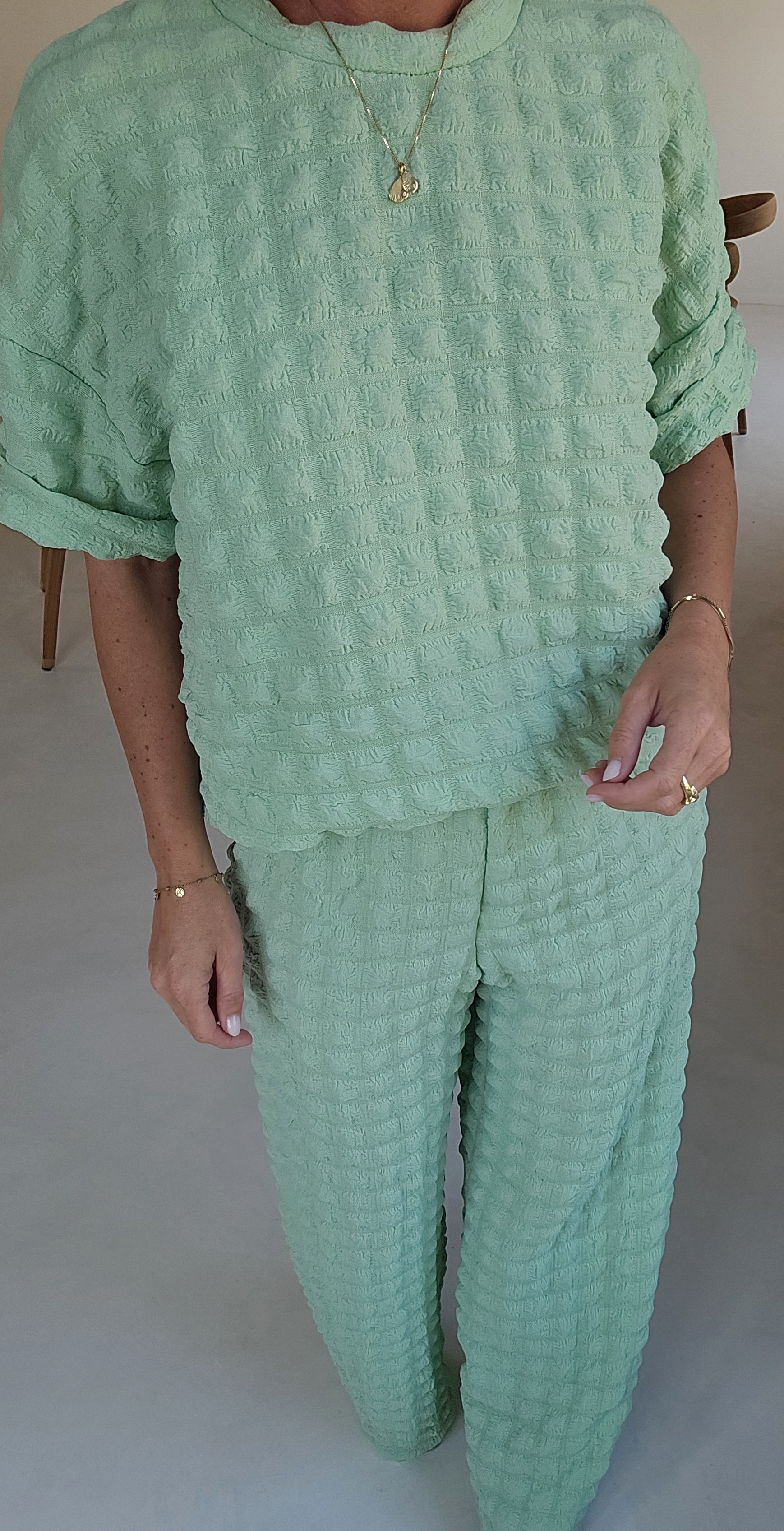 BUYorCRY bubble set fresh mint
