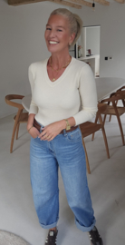 MILIA v-neck basic knit ecru