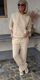 LOENA jogger set cream
