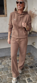 LOENA jogger set taupe