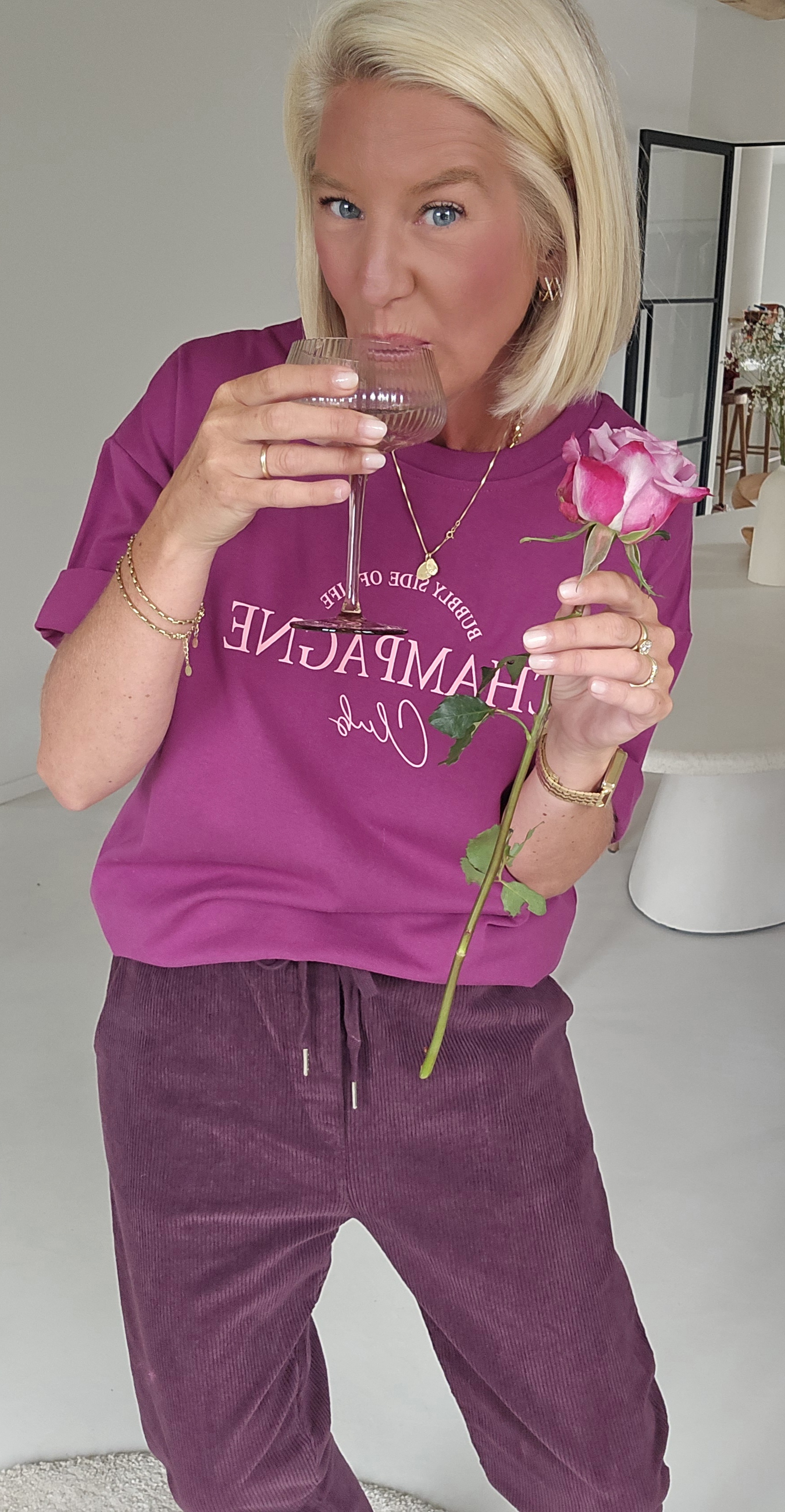 CHAMPAGNE CLUB cotton tee aubergine
