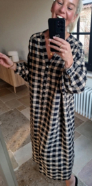 DORI checkered maxi dress curvy line