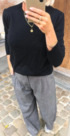 BASIC knit black