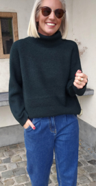 SNUGGLE loose turtleneck knit forest green