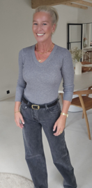 MILIA v-neck basic knit grey
