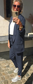 BUYorCRY suit carbon