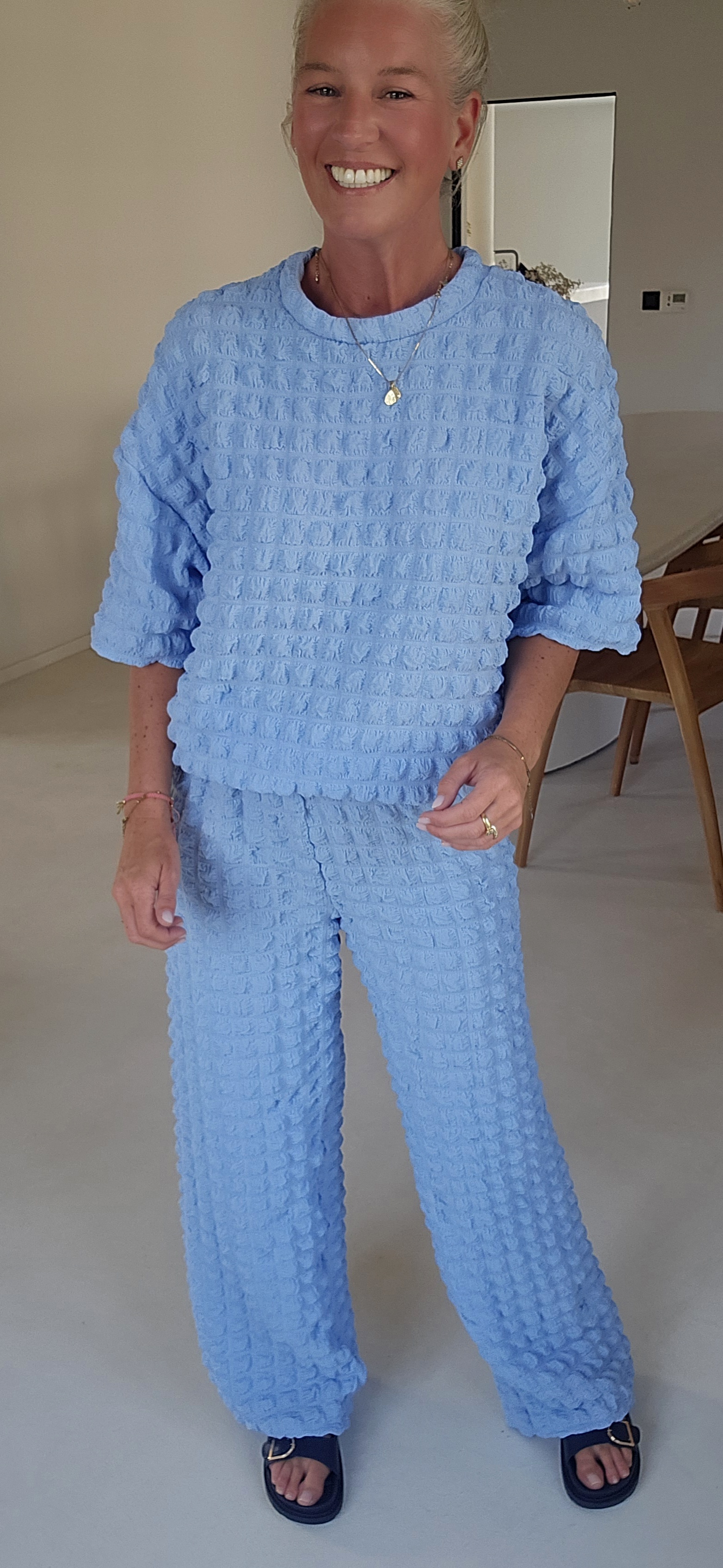 BUYorCRY bubble set blue