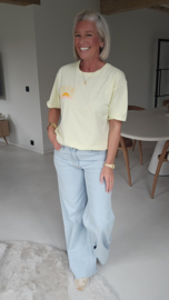 BEACH CLUB SUNSET tee yellow