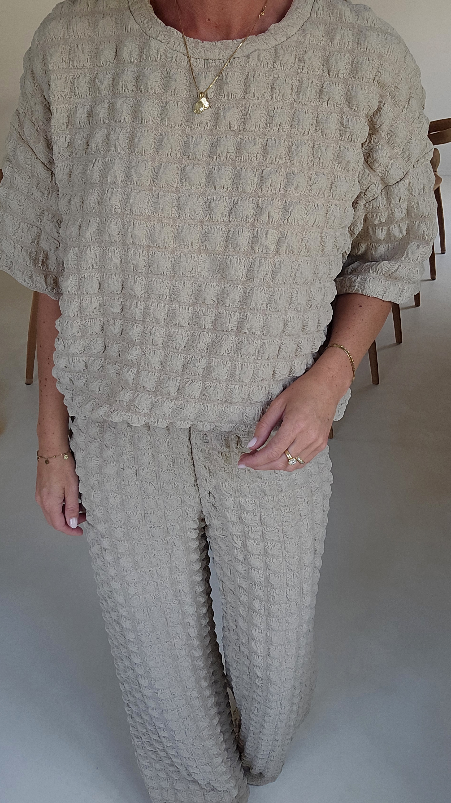 BUYorCRY bubble set beige
