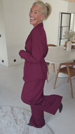 CHRISTINA suit burgundy