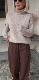 CHARI turleneck knit taupe