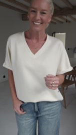 BRIA short-sleeved v-neck sweatshirt cream