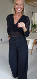 LACE body petite black