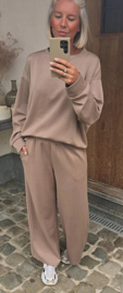 MAYBRITT jogger set taupe