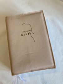 Bijbelhoes 18