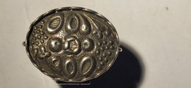 Zilver Loderein/Geur doosje   4 cm hoog nieuw. 30 gram.