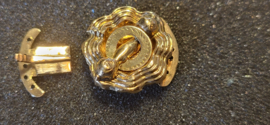 Mooi antiek rond 2,2 cm rond slot voor klederdracht zeer nette staat goud.