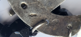 Groot zilver antiek granaatslot 4,5 cm met 4 streng gitten kralen 40 cm.