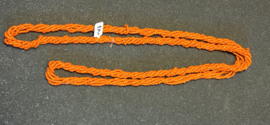 Lang 5 strengs bloedkoraal chanel collier 1 meter in elkaar gedraaid topkleur.