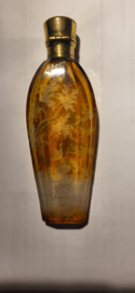 Geurflesje kristal met double dop en stopje in de stijl Lalique.