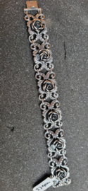 zilveren schakel armband met roosjes  2 cm breed 18 cm lang