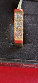 Mooie brede 5 mm ring met 27 briljanten totaal 0,20 crt maat 19.