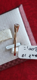 Klein verlovings ringetje met 0.05 crt briljantmaat 18.