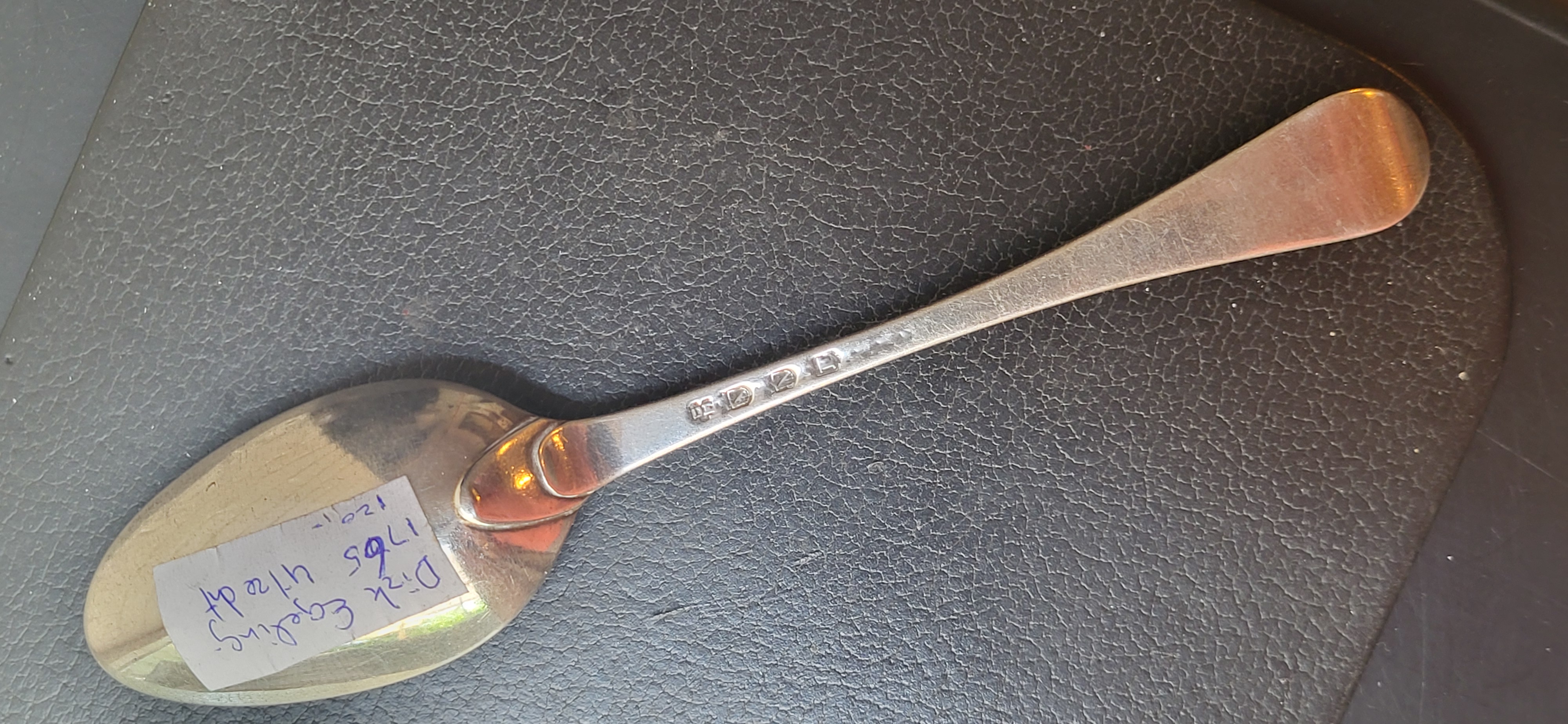 Zilver lepel van Dirk Egeling 1765 Utrecht  21 cm 62 gram. schaars.