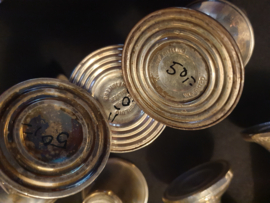 Partij strooier zilver en met glas binnenwerk .