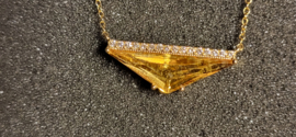 Hand gemaakte citrien hanger goud met 17 briljantjes en jasseron collier.