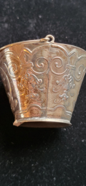 Zilver emmertje naar antiek model hoogte 3cm dia.. 4 cm