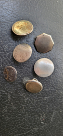 6x antieke klederdracht knopen 18/19e eeuw 14 mm.