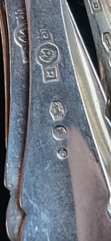 Vorkjes zilver 1975 11 cm 54 cm.