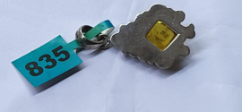 Zilver hanger met Barnsteen 4cm  9 gram. 2e gehalte.