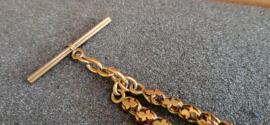 Antiek gouden horloge ketting 14 kr 20 gram 42 cm redelijke staat.