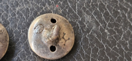 2x 18e eeuw knopen  1783 zilver  gebied merken aanwezig gelderland.