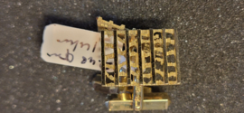 Gouden 14 kr manchetknopen  groot en zwaar  9,2 gram 18 bij 12 mm nieuw.