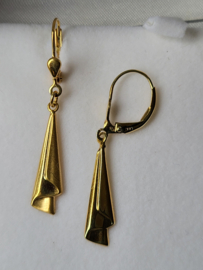 Gouden hang oorbellen ligtgewicht 1,3 gram met klaphaken 3,5 cm lang.
