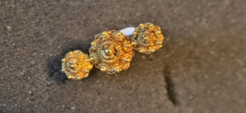 Antiek gouden broche met 3 zeeuwse knopjes klederdracht 2,1 gram.