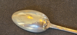 Zilver lepel van Dirk Egeling 1765 Utrecht  21 cm 62 gram. schaars.