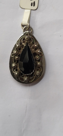 Zilver hanger met git gedragen in de rouw antiek 3 cm.