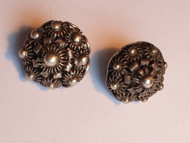 Zeeuwse Knopen set  zilver 1810 door heel nederland gedragen lot 14  16 mm